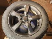 Subaru dygliuotos padangos su ratlankiais - nuotraukos Nr. 6