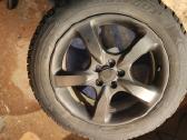 Subaru dygliuotos padangos su ratlankiais - nuotraukos Nr. 7