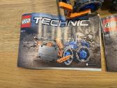 Lego Technic 42071 Buldozeris Tankintuvas 2in1 - nuotraukos Nr. 5