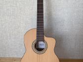 Parduodama nauja gitara su dėklu - nuotraukos Nr. 2