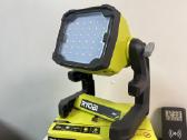 Ryobi LED prožektorius