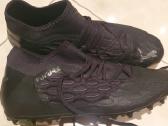 Puma futbolo bateliai
