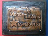 Bareljefas Monda Turismo Esperanto