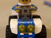 Lego City 4437 policijos persekiojimas. - nuotraukos Nr. 5
