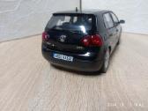 Volkswagen Golf 5 1:18 - nuotraukos Nr. 4