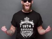Gimtadienio marškinėliai -Years Of Being Awesome!