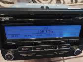 Vw Rcd310 radija mėlynu ekranu