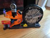 Hot Wheels City Super Spin Tire Shop žaidimų trasa - nuotraukos Nr. 2