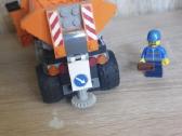Lego City 60083 Snowplow Truck - nuotraukos Nr. 3