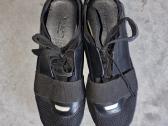 Balenciaga kedai - nuotraukos Nr. 2