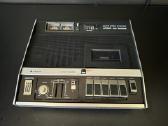Sanyo magnetofonas veikiantis