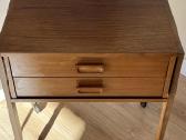 Mid century komodėlė- siūlinė - nuotraukos Nr. 2