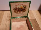 28. Cigarų dėžė New World