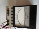 Laboratorinis voltmetrase+515 matuoja pastovi i