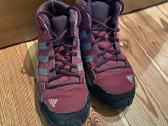 Adidas traxion 28