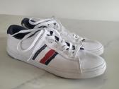 Tommy Hilfiger firmos kedukai