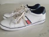 Tommy Hilfiger kedukai - nuotraukos Nr. 2