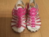 Basutės mergaitei