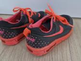 Nike kedukai 30 dydis - nuotraukos Nr. 4