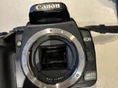 Canon EOS 400d su objectivu 24-85 mm