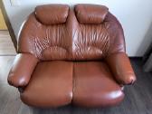 Parduodama odinė sofa