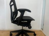 Herman Miller Mirra 2 (Graphite Butterfly) - nuotraukos Nr. 3