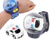 Laikrodžiu valdomas RC automobilis (Baltas)