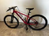 Naujas dviratis Trek Marlin 4