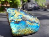Labradorito akmuo, mineralas 352g, 8x7x4.2cm