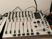 Parduodamas Behringer Dx1000 Mixeris - nuotraukos Nr. 2