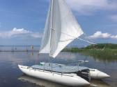 Modernizotas katamaranas “albatros