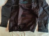 Windstopper striukė