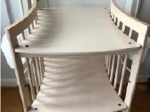 Stokke Care naturalios spalvos persirengim stalas