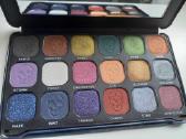Akių šešėliai Makeup Revolution London - nuotraukos Nr. 4