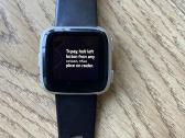Gražus bei funkcionalus Fitbit Versa laikrodis - nuotraukos Nr. 2