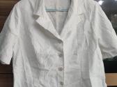 Baltas didesnio dyžio švarkelis 4xl