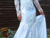 Parduodu vestuvine suknele. Kaina: 300eur