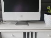 Apple 2006m.