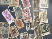 Banknotai ivairus