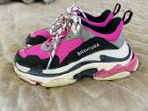 Balenciaga kedai