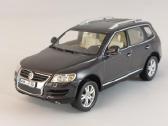 1/43 modeliukai VW Touareg Mk1 facelift