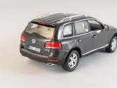 1/43 modeliukai VW Touareg Mk1 facelift - nuotraukos Nr. 4