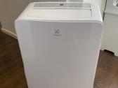 Mobilus oro kondicionierius Electrolux Eacm-12 Hr