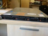 Serveris : Custom Server