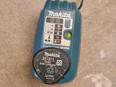 Makita Akumuliatorius + kroviklis 10.8 V - nuotraukos Nr. 2