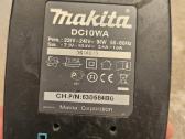 Makita Akumuliatorius + kroviklis 10.8 V - nuotraukos Nr. 3