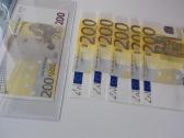 200 euru