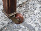 Antikvarinė raudonmedžio konsolė / stalas - nuotraukos Nr. 34