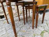 Vintažiniai mid century raudonmedžio staliukai - nuotraukos Nr. 17