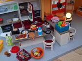 Playmobil namas ,automobilis ir valtis